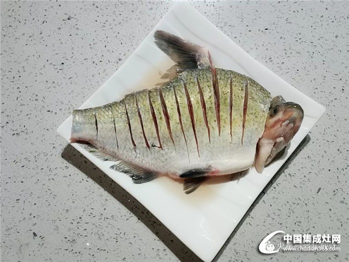 想吃蒸魚(yú)沒(méi)辦法？火星一號(hào)教你做色香味俱全的開(kāi)屏魚(yú) 